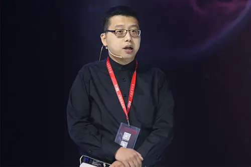 中国科学院文献情报中心用户服务与知识传播中心主任、副研究员、博士 吴昊