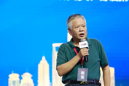 中国财政科学研究院研究员、原副院长 王朝才