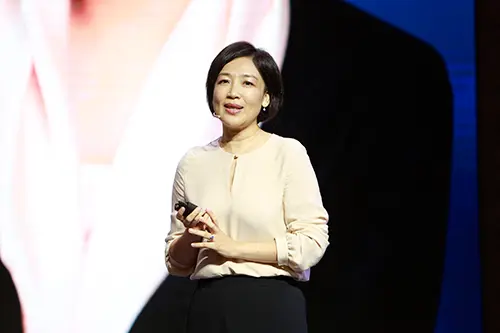 金茂资本首席执行官 周立烨